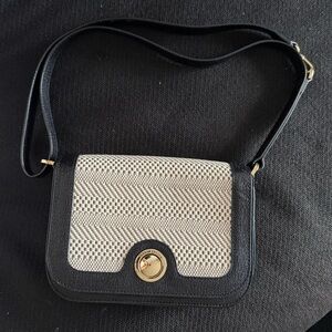 Henri Bendel Black and Cream Woven Crossbody Bag - Classic Women's Shoulder Bag
